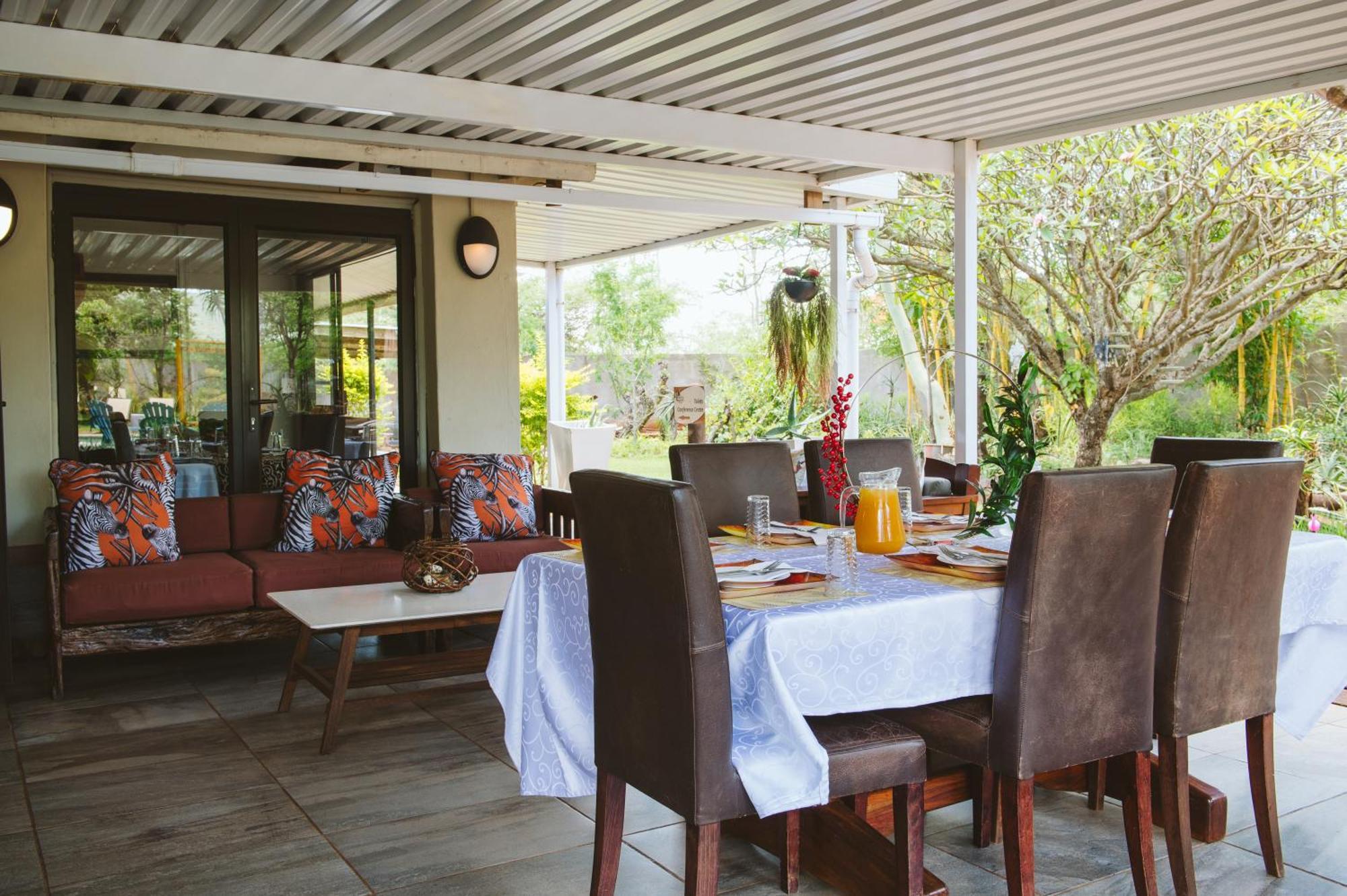 Biweda Nguni Lodge Mkuze Exterior photo