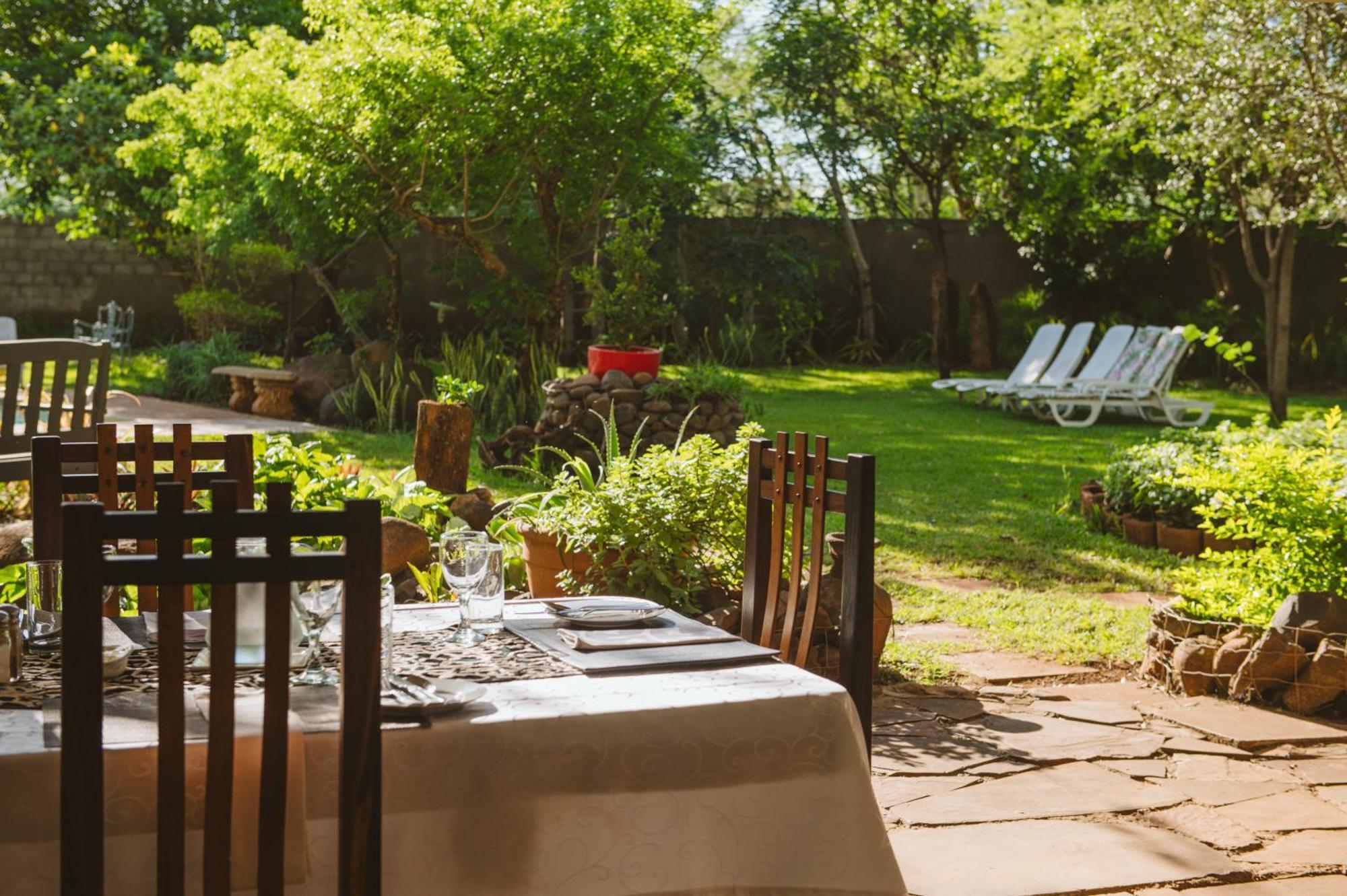 Biweda Nguni Lodge Mkuze Exterior photo